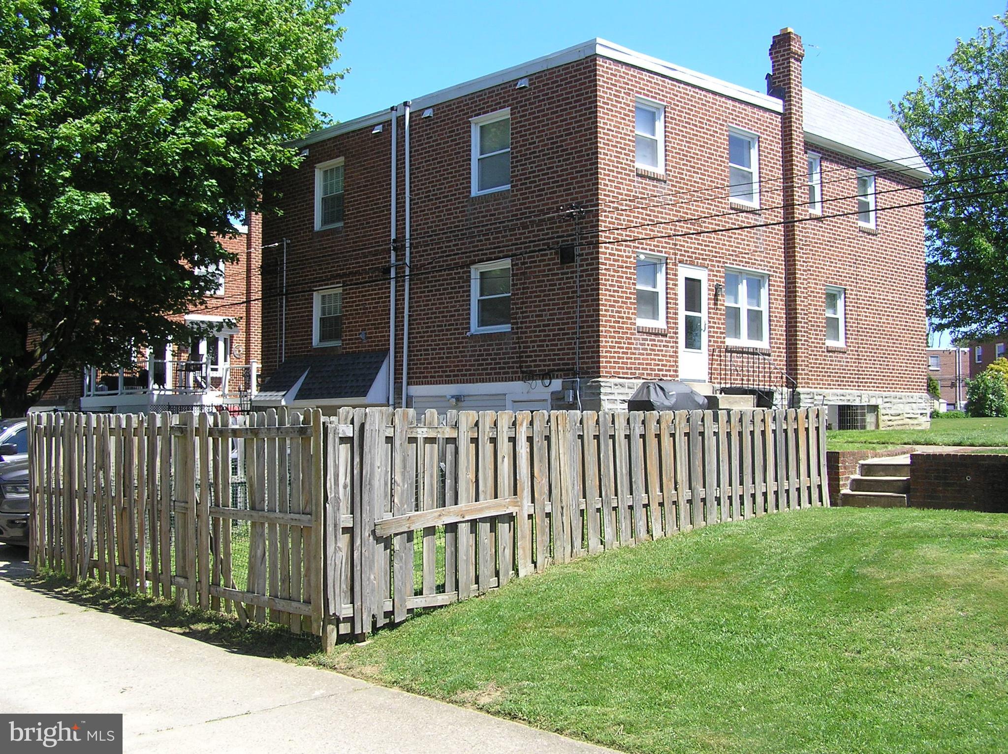 812 Medway Road Philadelphia, PA 19115 - Photo 8 of 33 a front view of a house with a garden