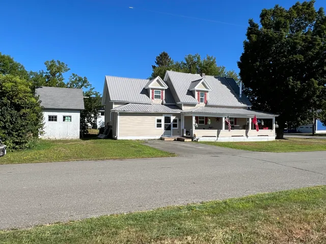 $189,000 | 93 Cleaves Street, Island Falls, ME 04747