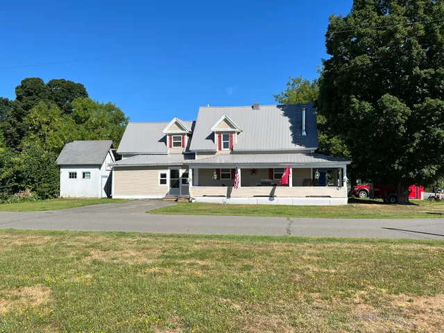 $189,000 | 93 Cleaves Street, Island Falls, ME 04747