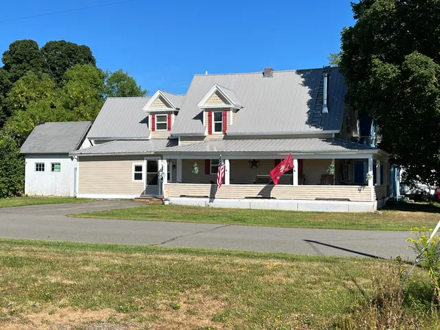$189,000 | 93 Cleaves Street, Island Falls, ME 04747