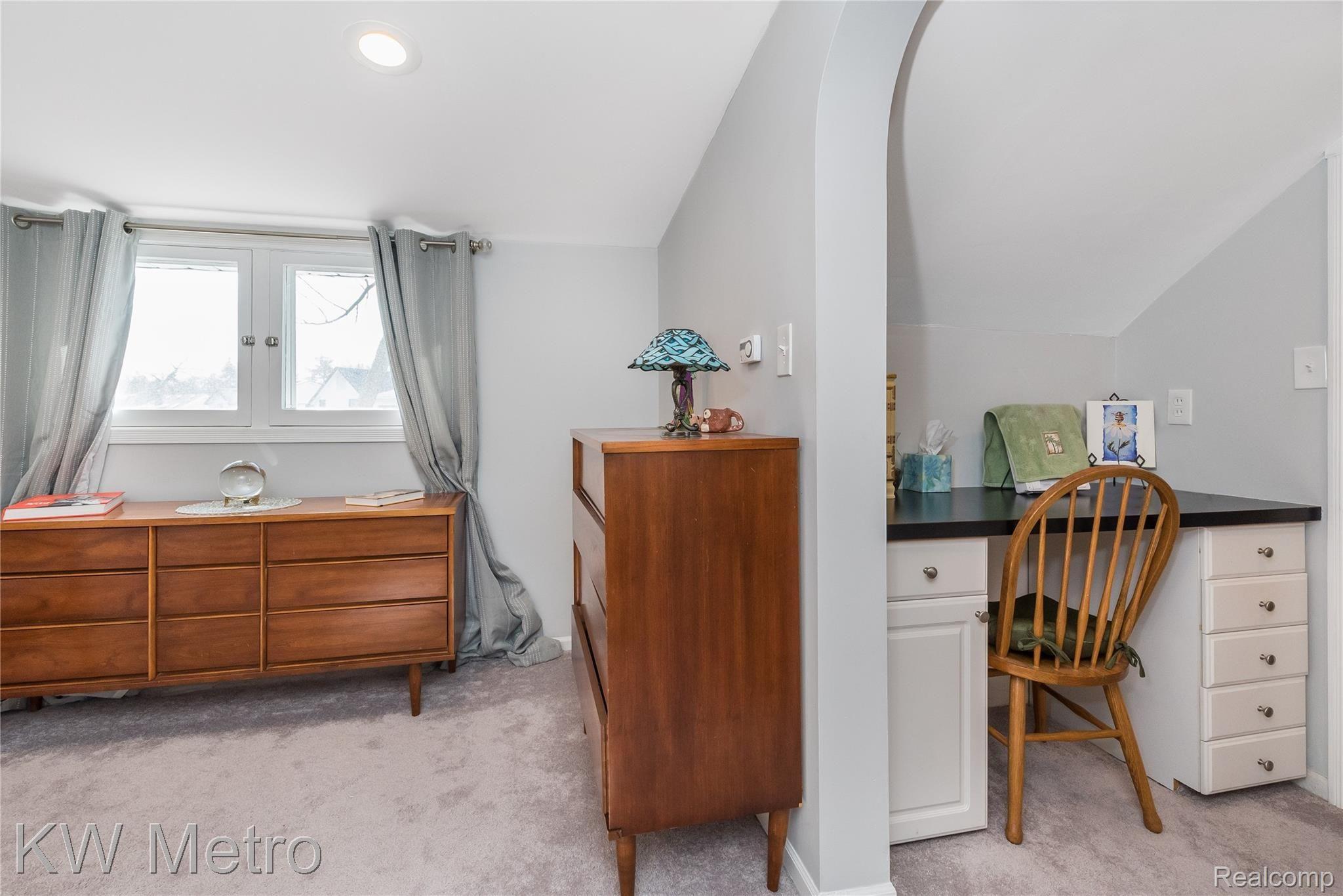 2014 Crooks Road Royal Oak, MI 48073 - Photo 19 of 22 DSC_7943.jpg