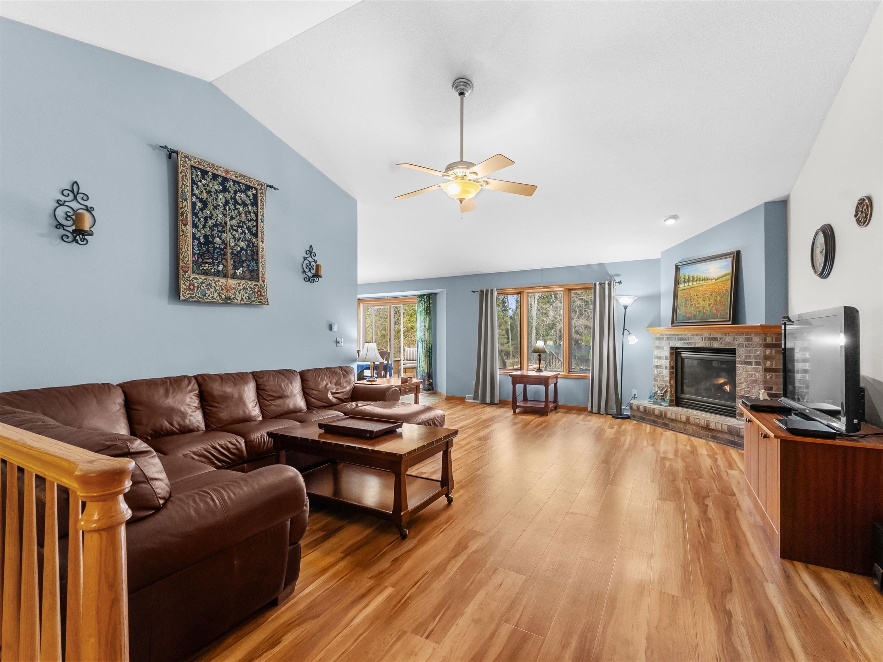 N6475 Rangeline Road Sheboygan, WI 53083 - Photo 2 of 26