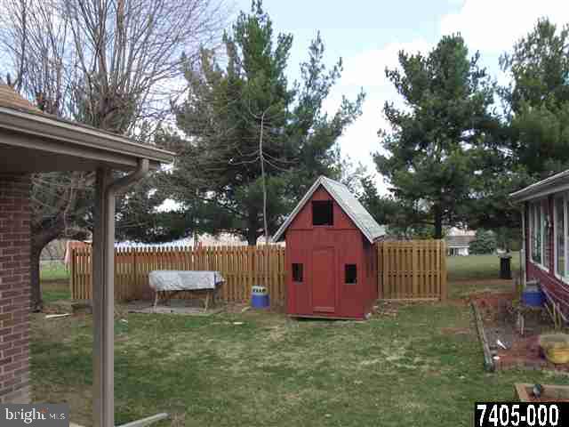 1475 Fire Hall Road Spring Grove, PA 17362 - Photo 23 of 25