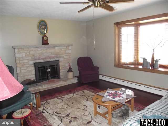 1475 Fire Hall Road Spring Grove, PA 17362 - Photo 4 of 25