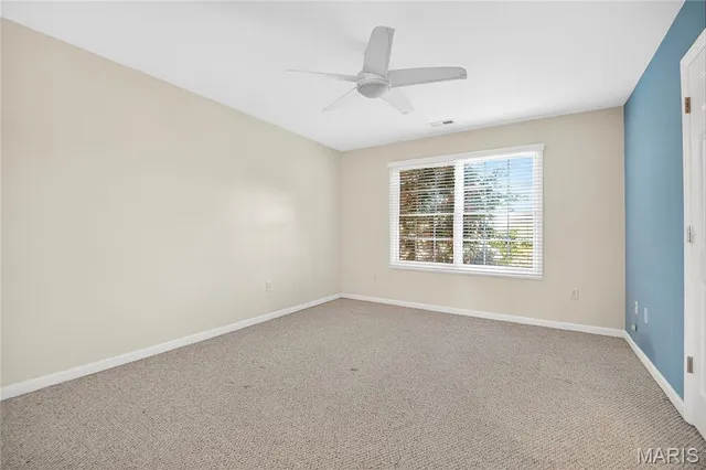 $754,900 | 811 Wheaton Way, Creve Coeur, MO 63141