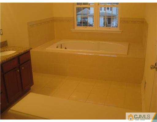 650 North Ave Extension Dunellen, NJ 08812 - Photo 8 of 10 Gallery Image 8