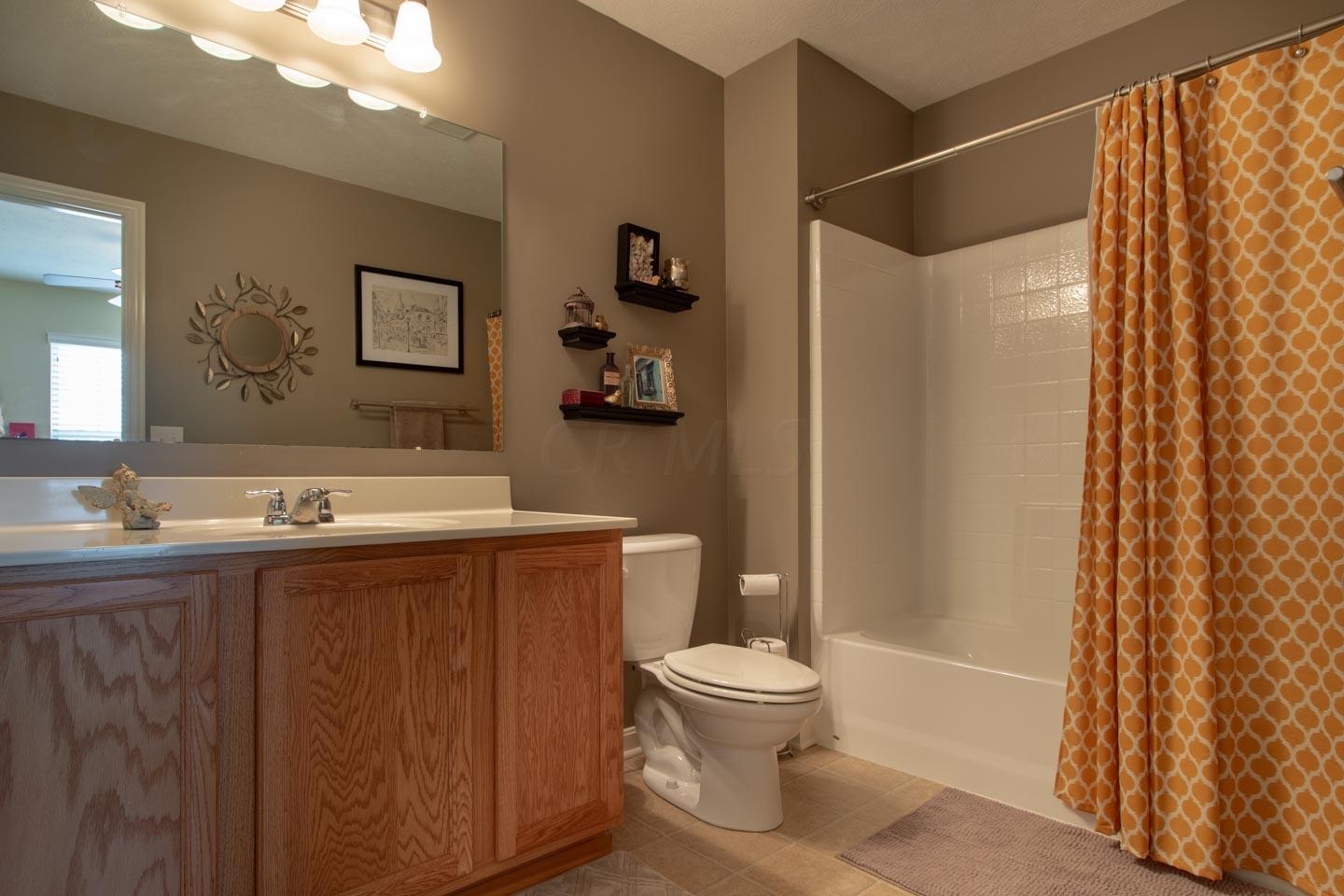 5769 Aderholt Road Dublin, OH 43016 - Photo 35 of 49 Gallery Image 35