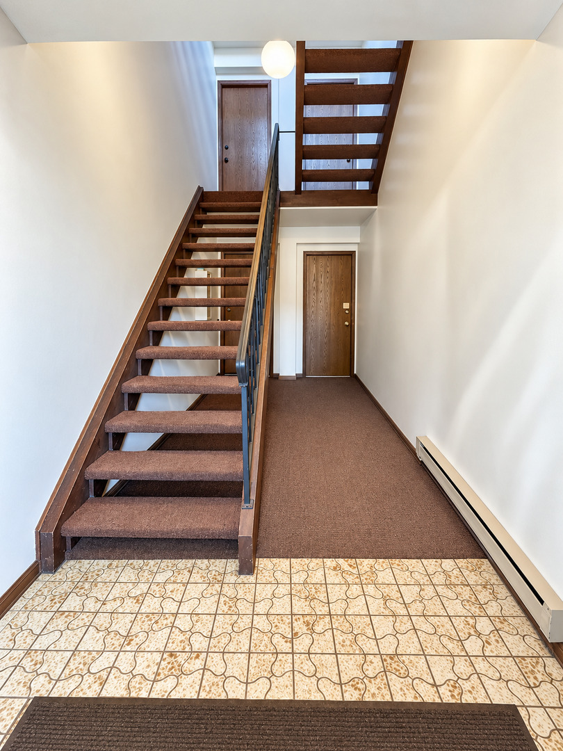 1239 Chalet Road, Unit 101 Naperville, IL 60563 - Photo 19 of 21 Gallery Image 19