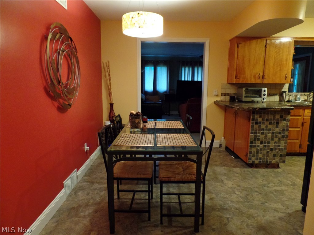 4152 Kirk Road Youngstown, OH 44511 - Photo 11 of 35 Gallery Image 11