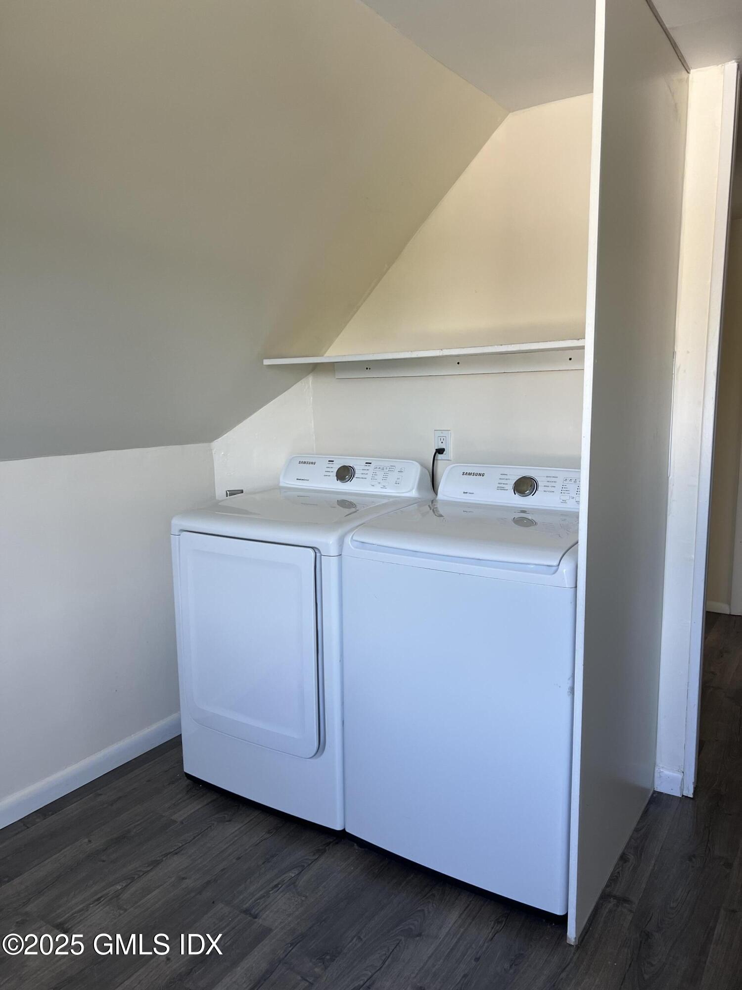 71 Byram Road, Unit 2 Greenwich, CT 06830 - Photo 6 of 10 a utility room with washer and dryer