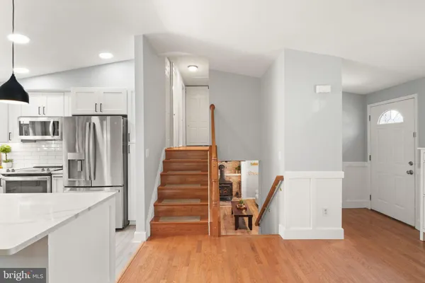 $715,000 | 8282 Morning Dew Court, Springfield, VA 22153