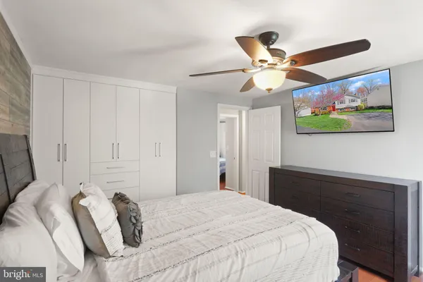 $715,000 | 8282 Morning Dew Court, Springfield, VA 22153