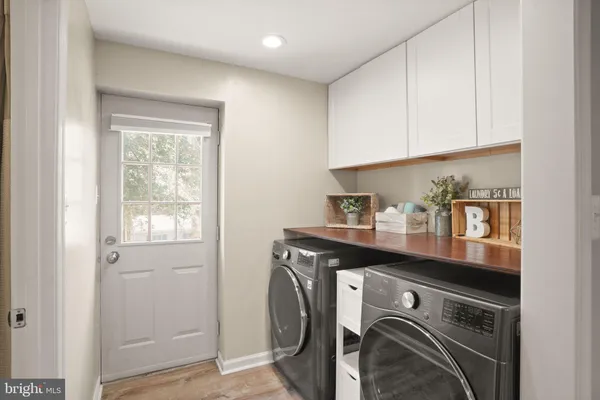 $715,000 | 8282 Morning Dew Court, Springfield, VA 22153