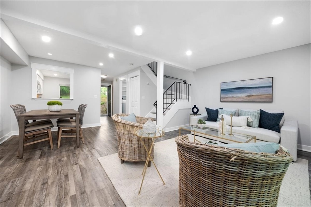 3 Beal's Cove Road, Unit E Hingham, MA 02043 - Photo 7 of 16 Gallery Image 7