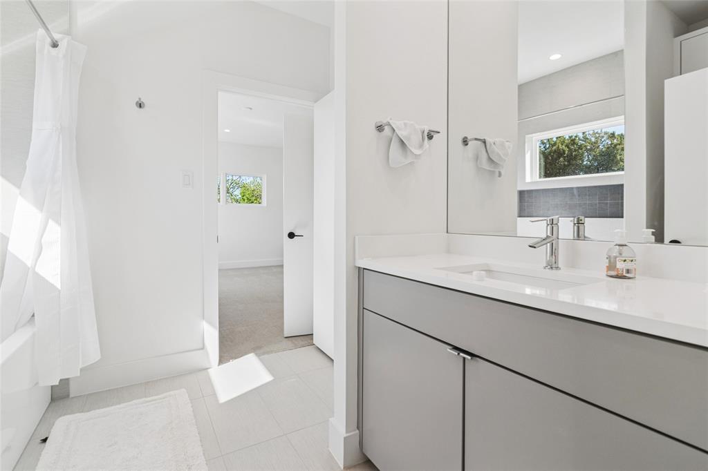3932 Valley Ridge Road Dallas, TX 75220 - Photo 23 of 29