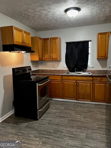 $1,680 | 5895 Jonesboro Road, Morrow, GA 30260