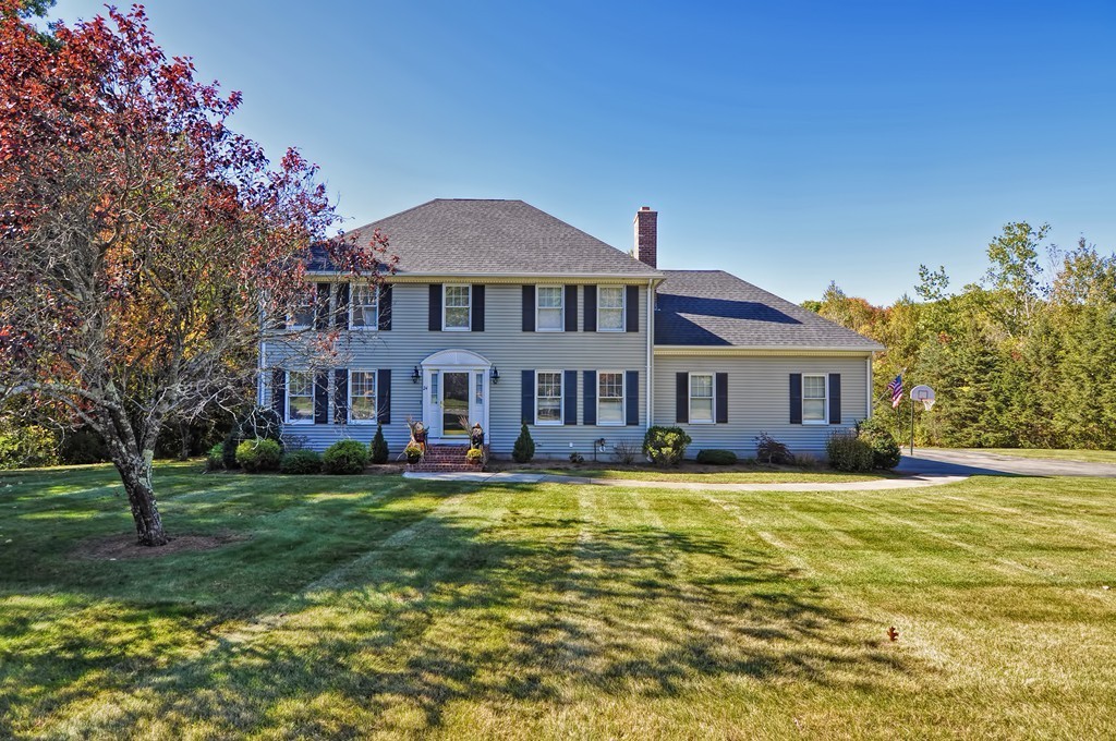 24 Jackson Circle Franklin, MA 02038 - Photo 1 of 29