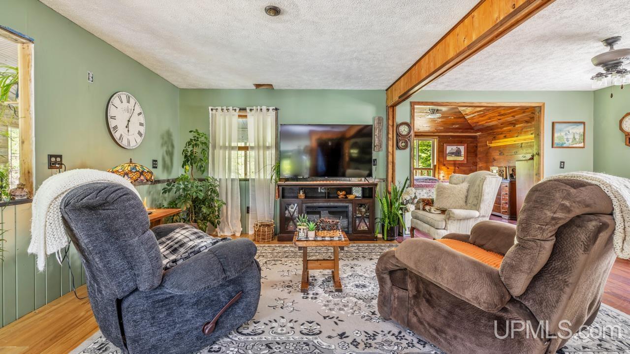 8511 Hyland Road Manistique, MI 49854 - Photo 14 of 67