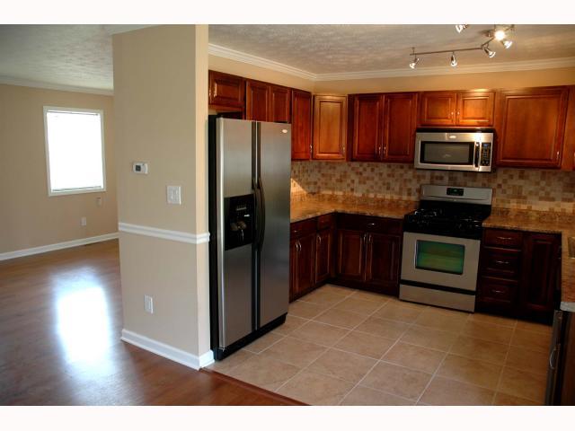 1325 Picard Road Columbus, OH 43227 - Photo 5 of 15 Gallery Image 5