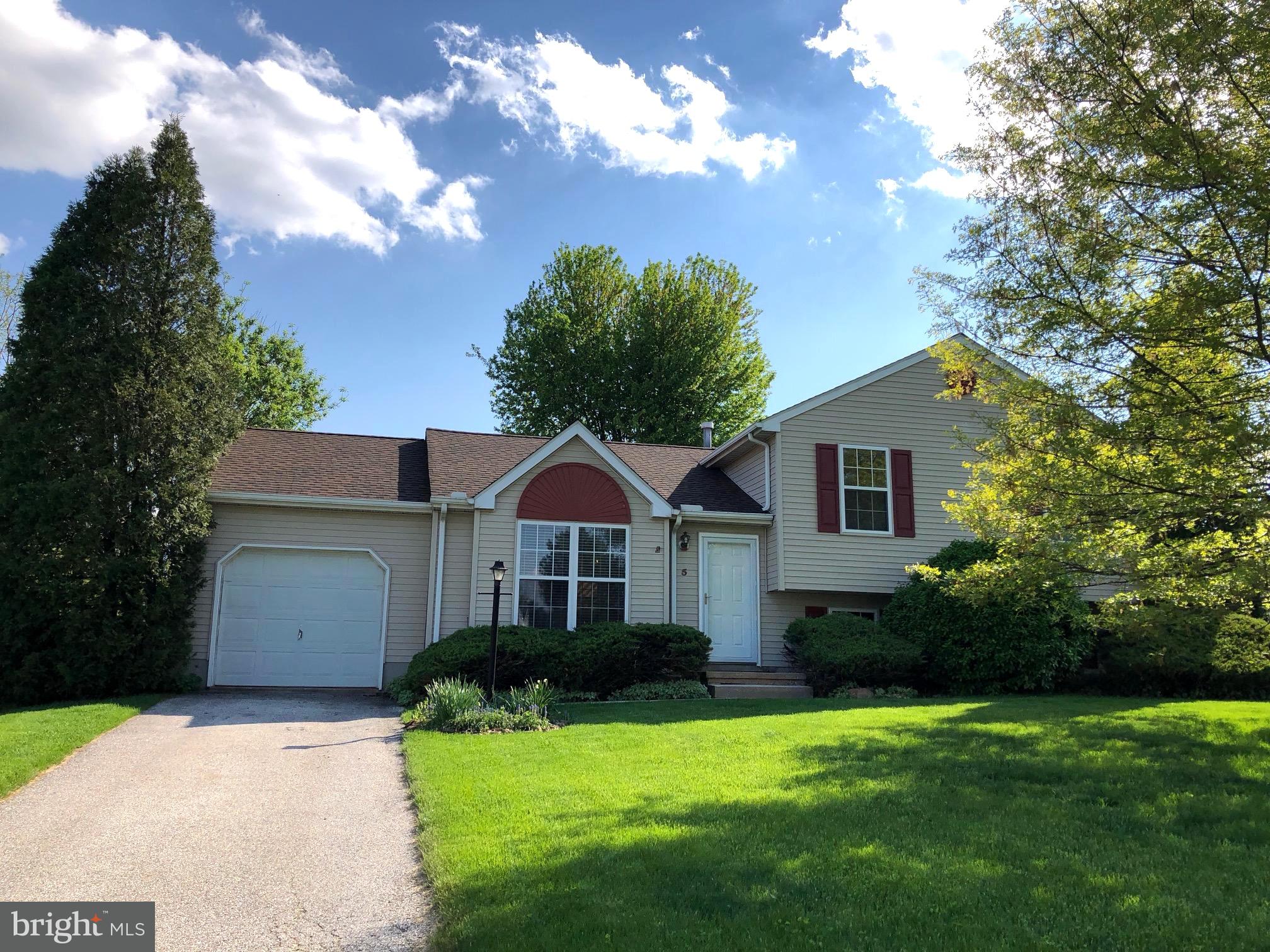 5 Cypress Point Road Felton, PA 17322 - Photo 1 of 29 Lovely Split Level Refreshed & Updated