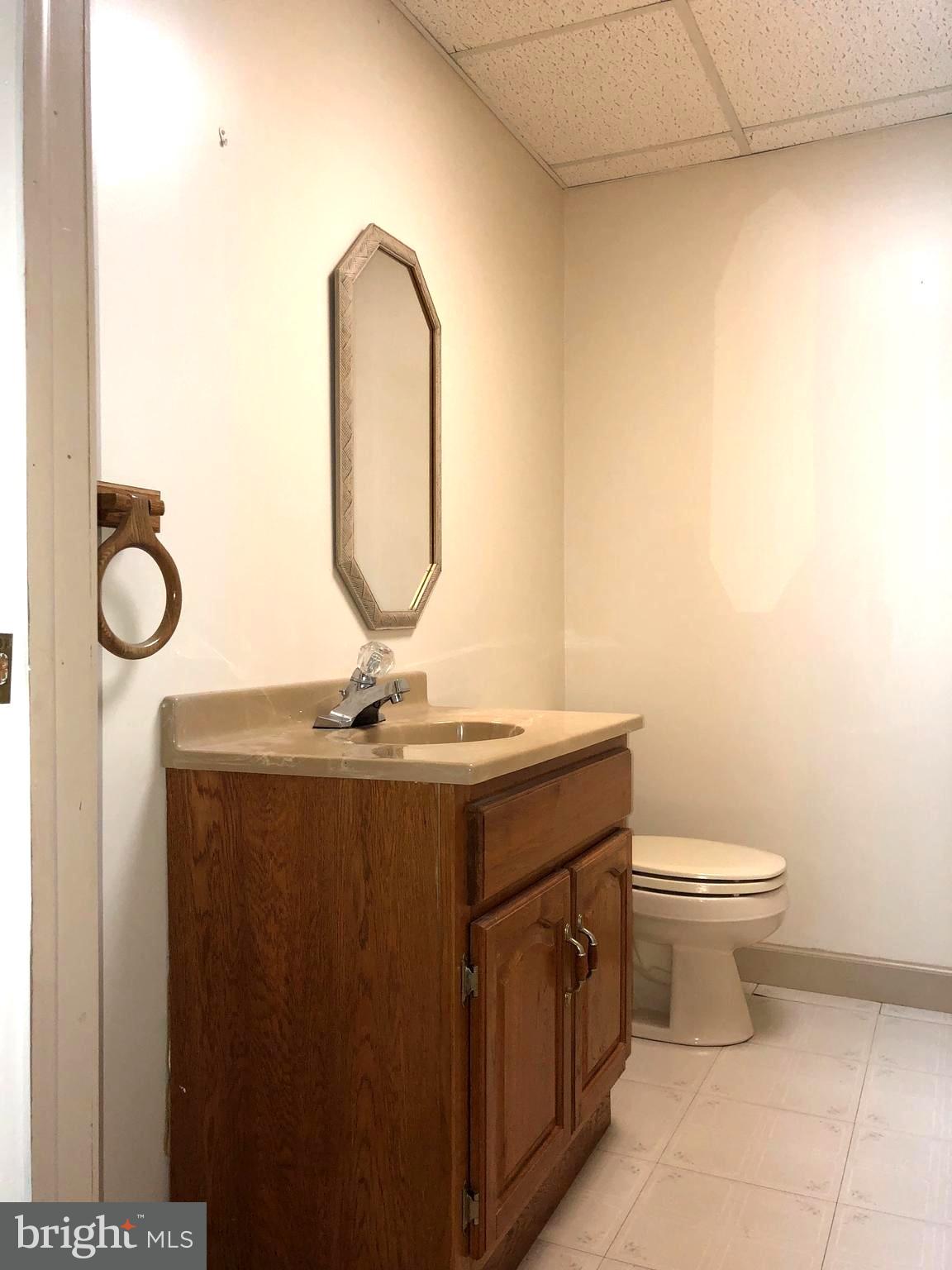 5 Cypress Point Road Felton, PA 17322 - Photo 21 of 29 Family Room Half Bath