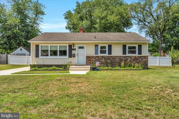 $395,000 | 15 Radnor Boulevard, Marlton, NJ 08053