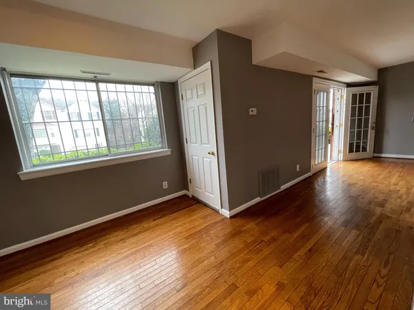 $194,900 | 2512 Markham Lane, Unit 1, Landover, MD 20785