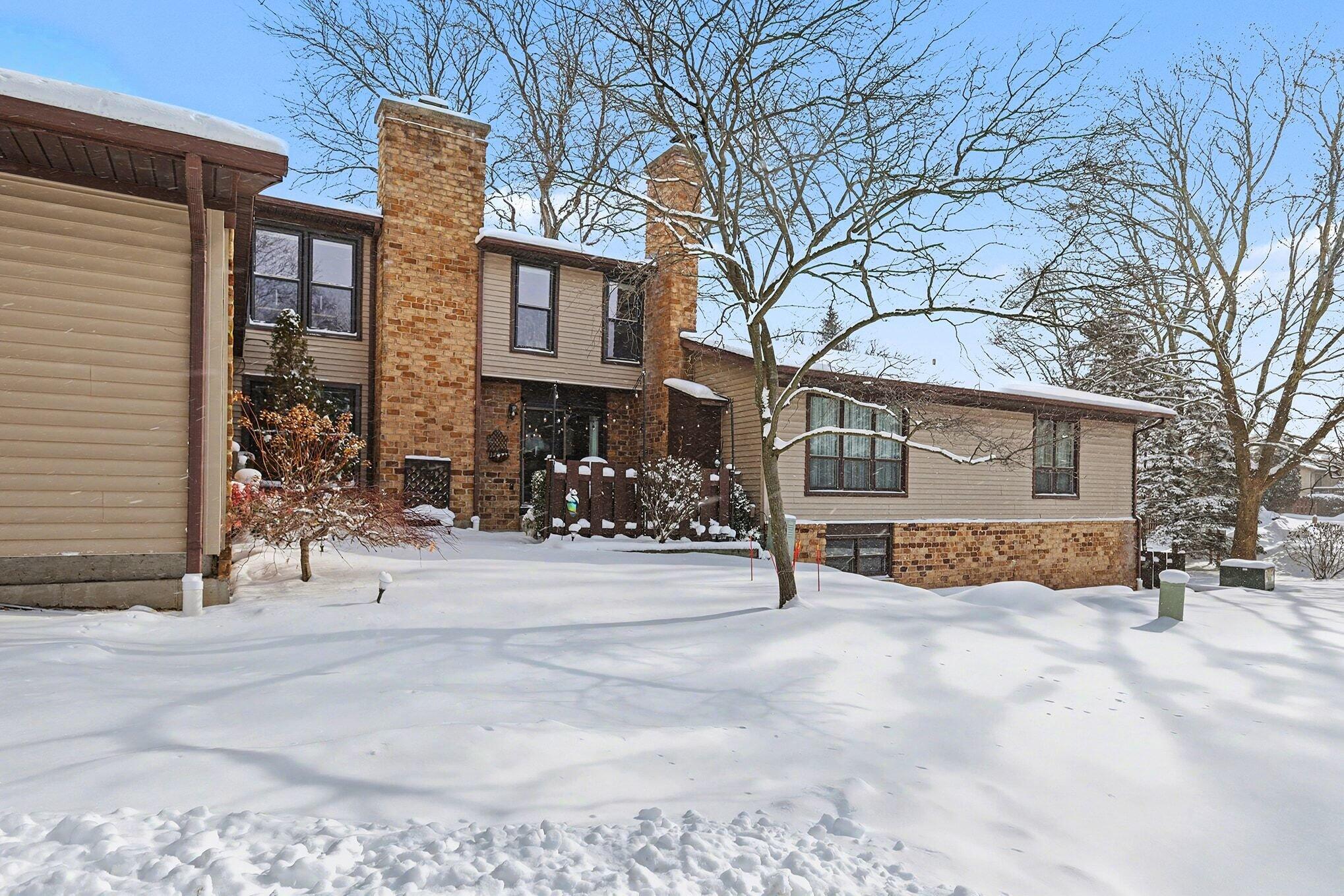 2596 Knightsbridge Road Southeast, Unit 76 Grand Rapids, MI 49546 - Photo 3 of 28 003_file_8215