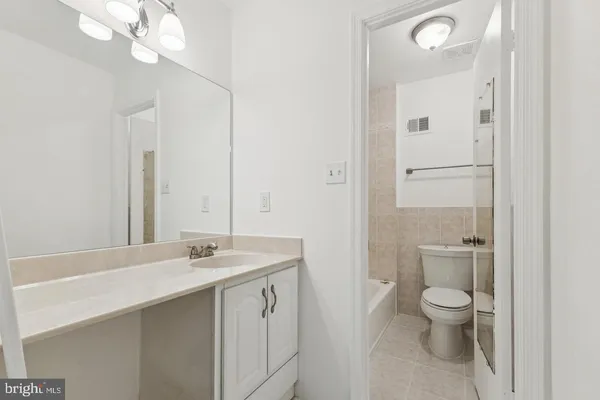 $3,200 | 10271 Braddock Road, Fairfax, VA 22032