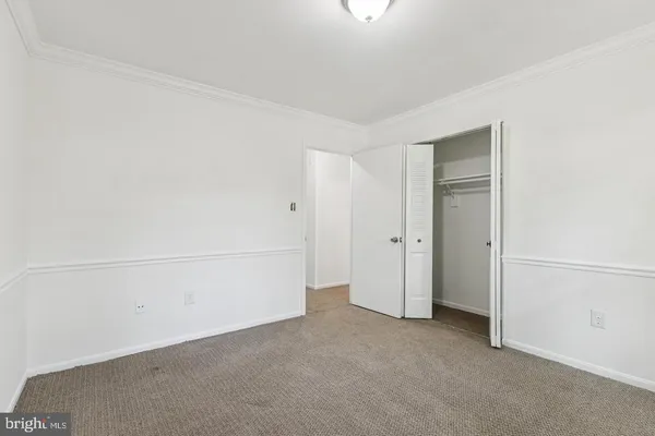 $3,200 | 10271 Braddock Road, Fairfax, VA 22032