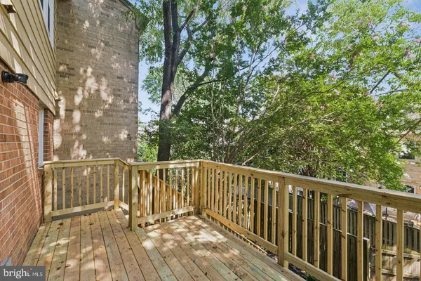 $3,200 | 10271 Braddock Road, Fairfax, VA 22032