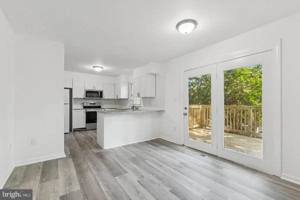 $3,200 | 10271 Braddock Road, Fairfax, VA 22032