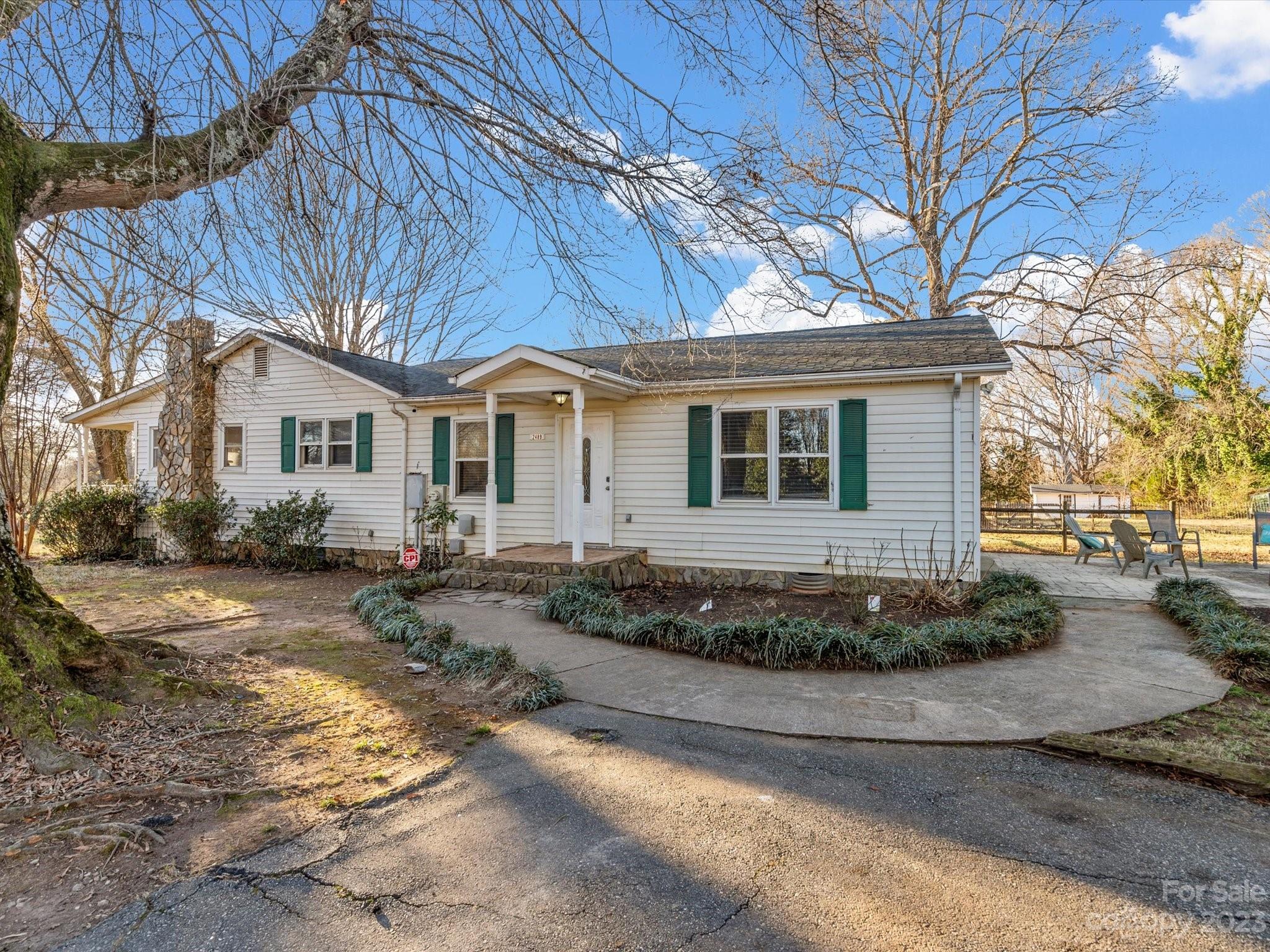 2489 Country Club Road Lincolnton, NC 28092 - Photo 6 of 47 Gallery Image 6