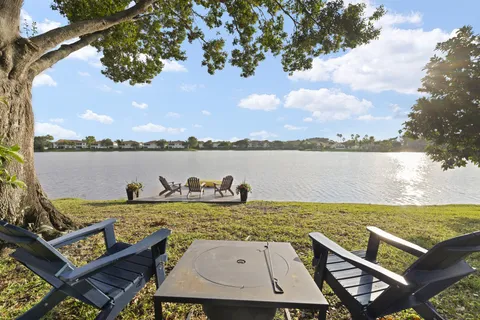 $699,000 | 12227 Sunset Point Circle, Wellington, FL 33414