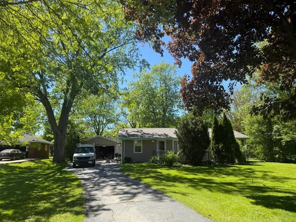 $365,000 | 6306 Western Avenue, Willowbrook, IL 60527
