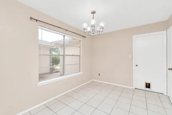 $1,825 | 13411 Splintered Oak Drive, Houston, TX 77065