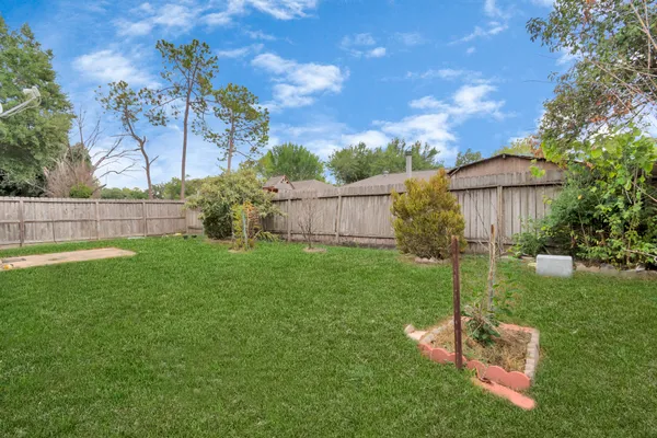 $1,825 | 13411 Splintered Oak Drive, Houston, TX 77065