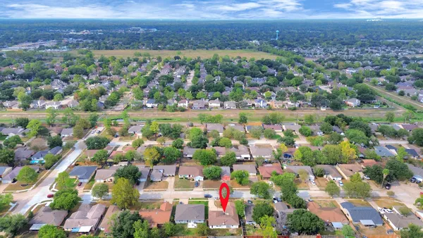 $1,825 | 13411 Splintered Oak Drive, Houston, TX 77065