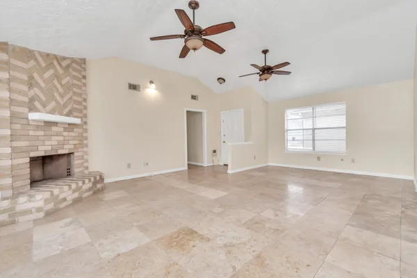 $1,825 | 13411 Splintered Oak Drive, Houston, TX 77065