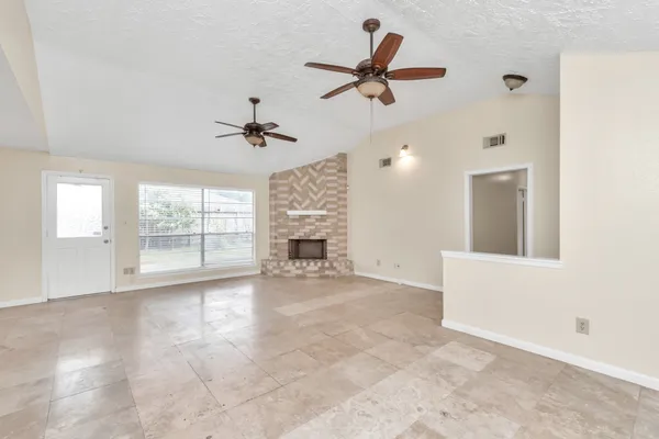 $1,825 | 13411 Splintered Oak Drive, Houston, TX 77065