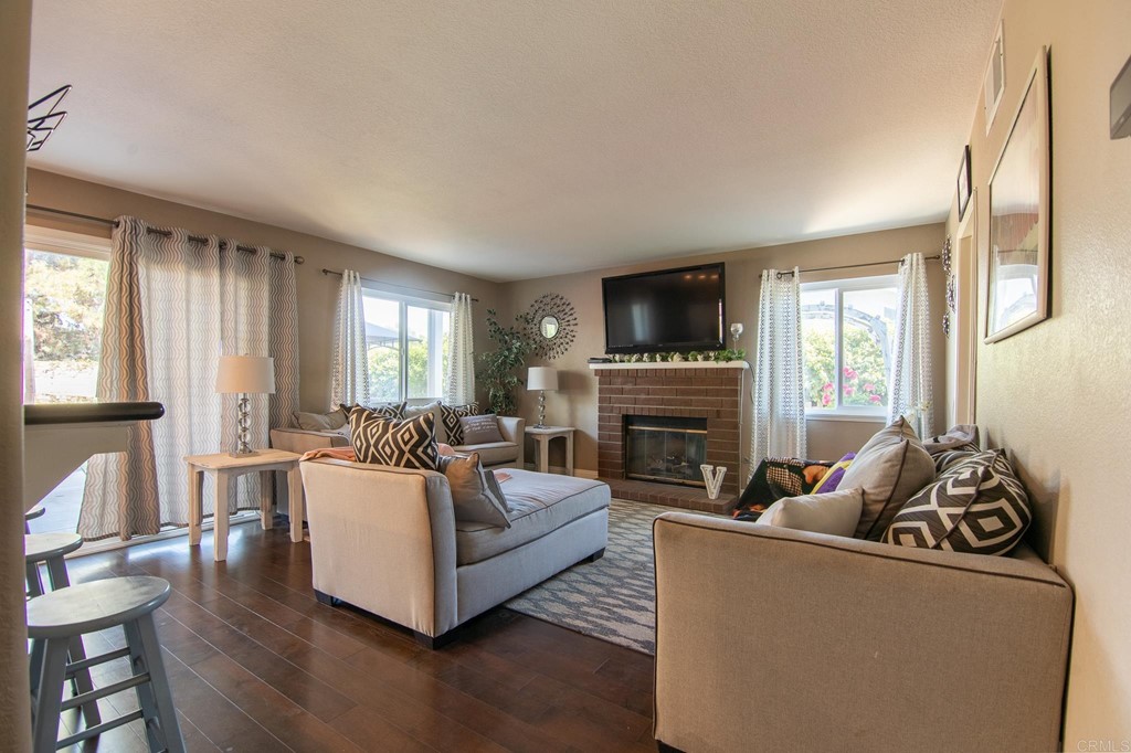 41676 Avenida De La Reina Temecula, CA 92592 - Photo 9 of 21