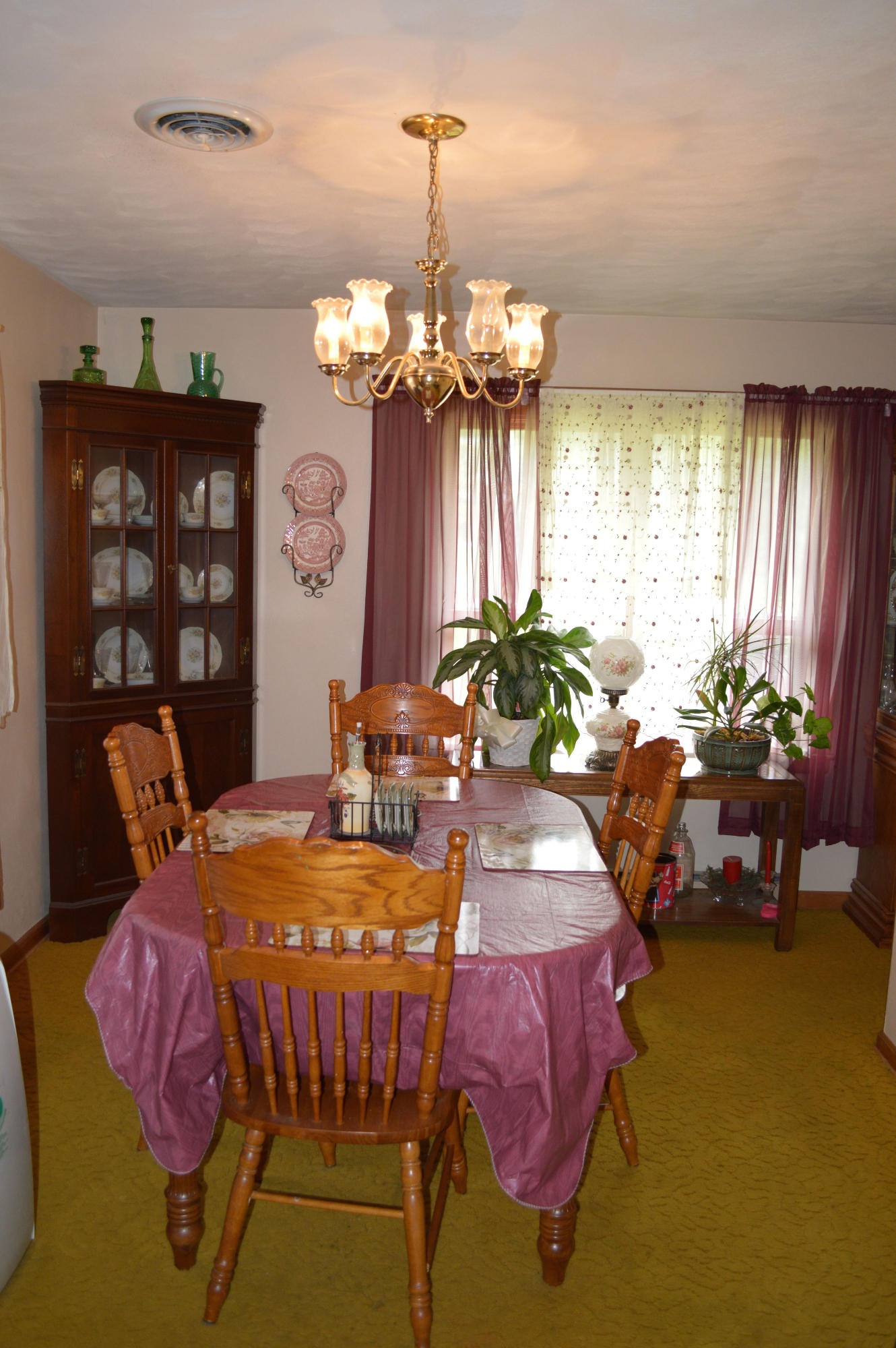 5430 Cove Road Roanoke, VA 24017 - Photo 8 of 35 DSC_0456