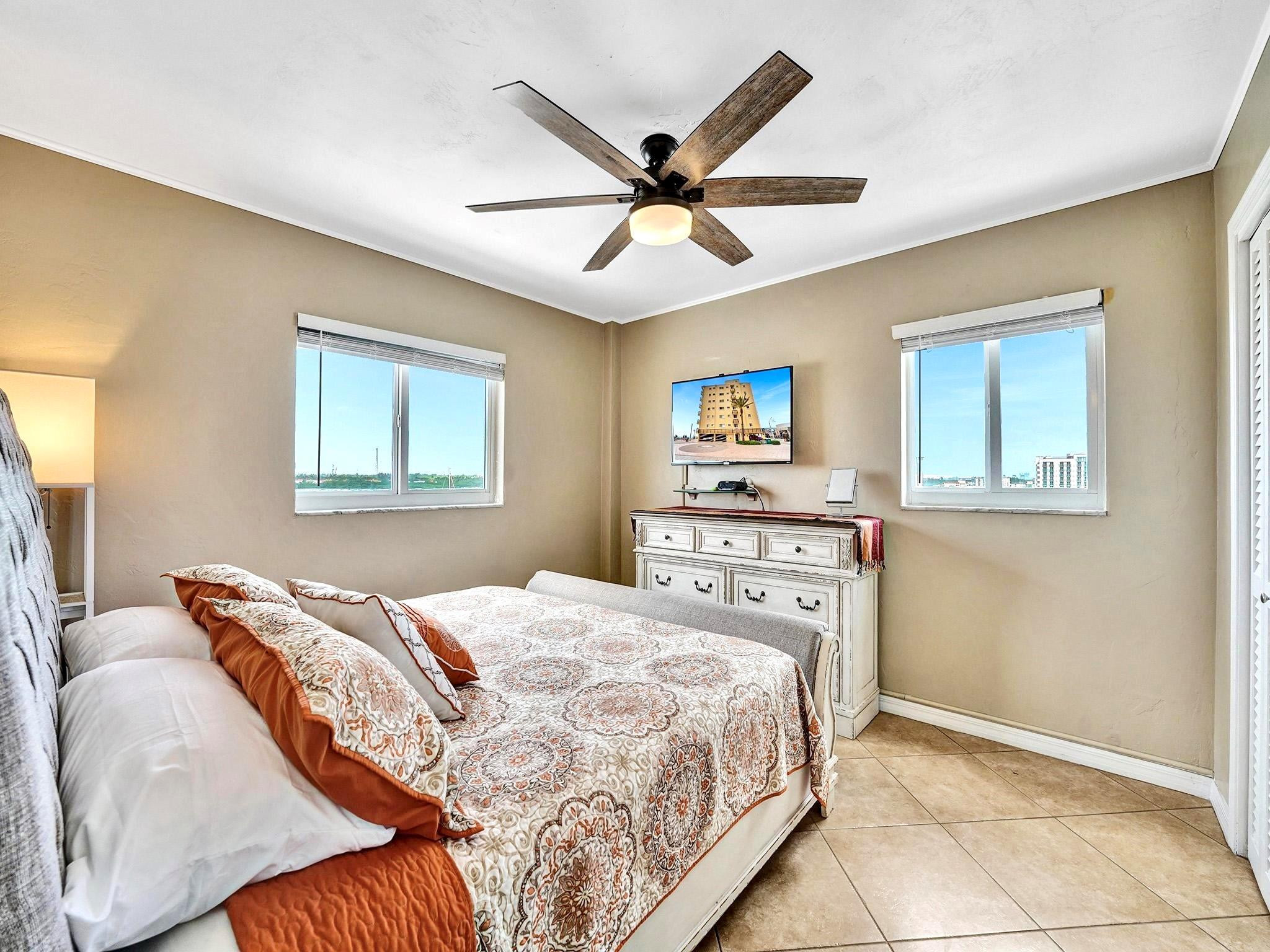 1815 North Surf Road, Unit 703 Hollywood, FL 33019 - Photo 21 of 42 Photo 21