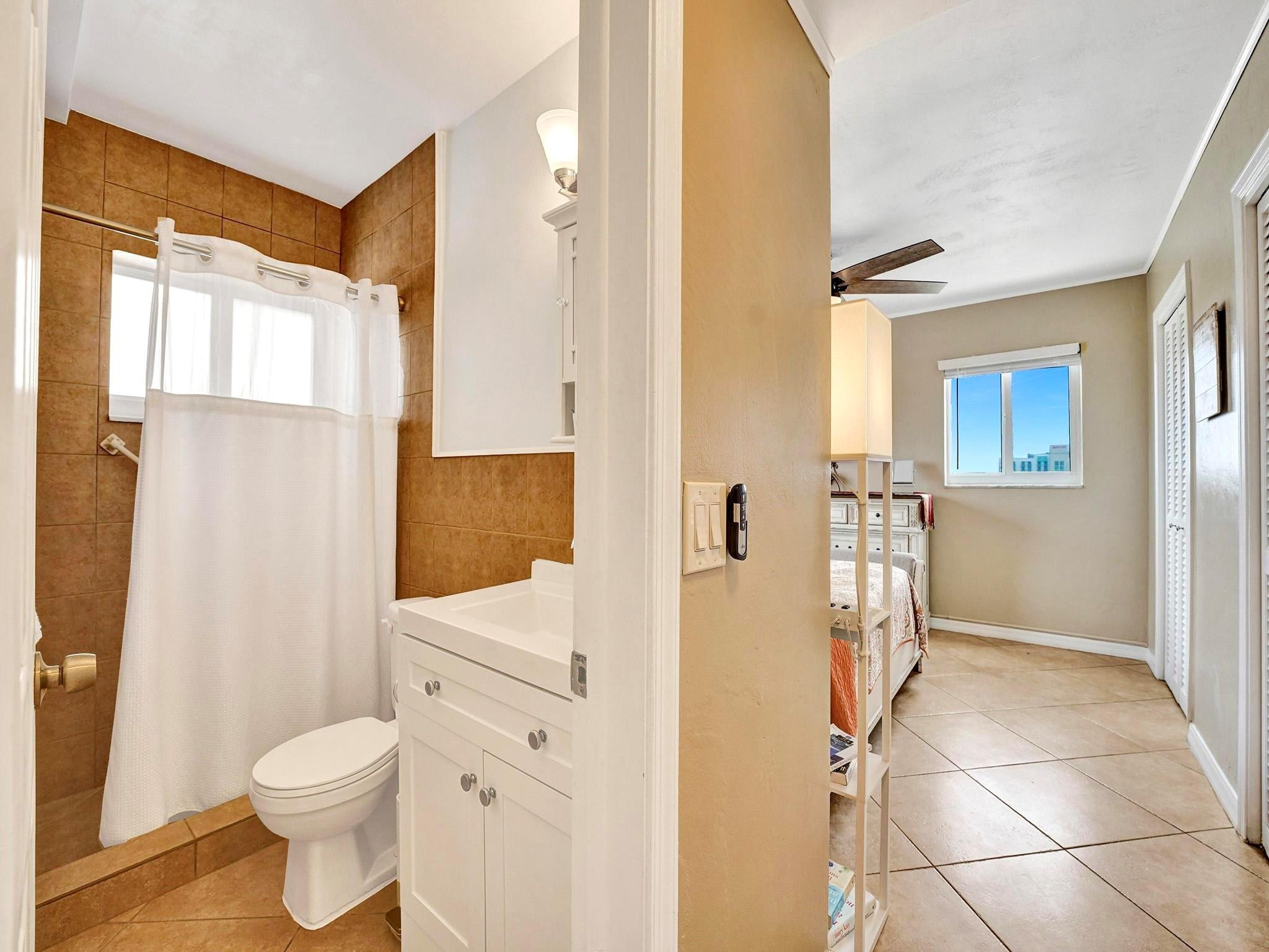 1815 North Surf Road, Unit 703 Hollywood, FL 33019 - Photo 24 of 42 Photo 24