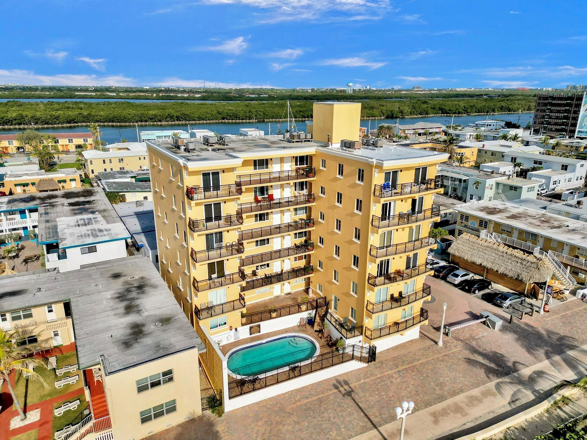 1815 North Surf Road, Unit 703 Hollywood, FL 33019 - Photo 32 of 42 Photo 32