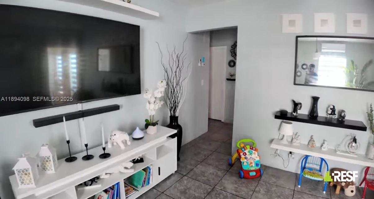 155 West 26th Street Hialeah, FL 33010 - Photo 36 of 41