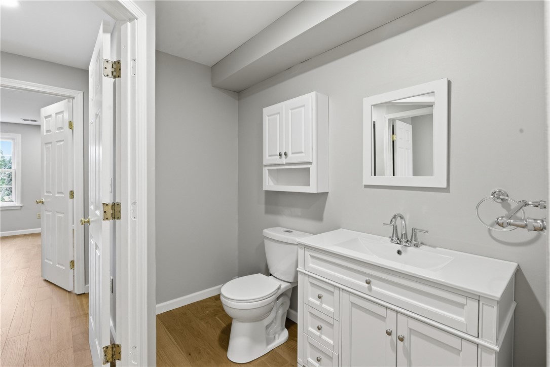 49 Harvest Road Middletown, RI 02842 - Photo 29 of 49