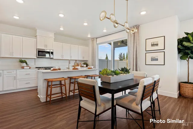 $431,900 | 1869 North Big Star Avenue, Eagle, ID 83616