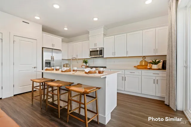 $431,900 | 1869 North Big Star Avenue, Eagle, ID 83616