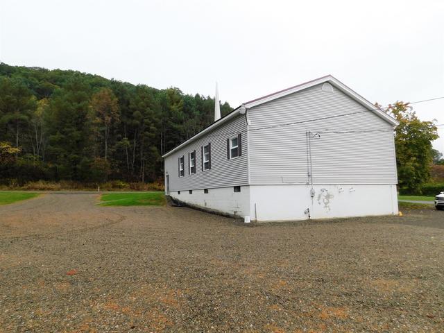 721 Jackson Run Road Warren, PA 16365 - Photo 4 of 8 Gallery Image 4